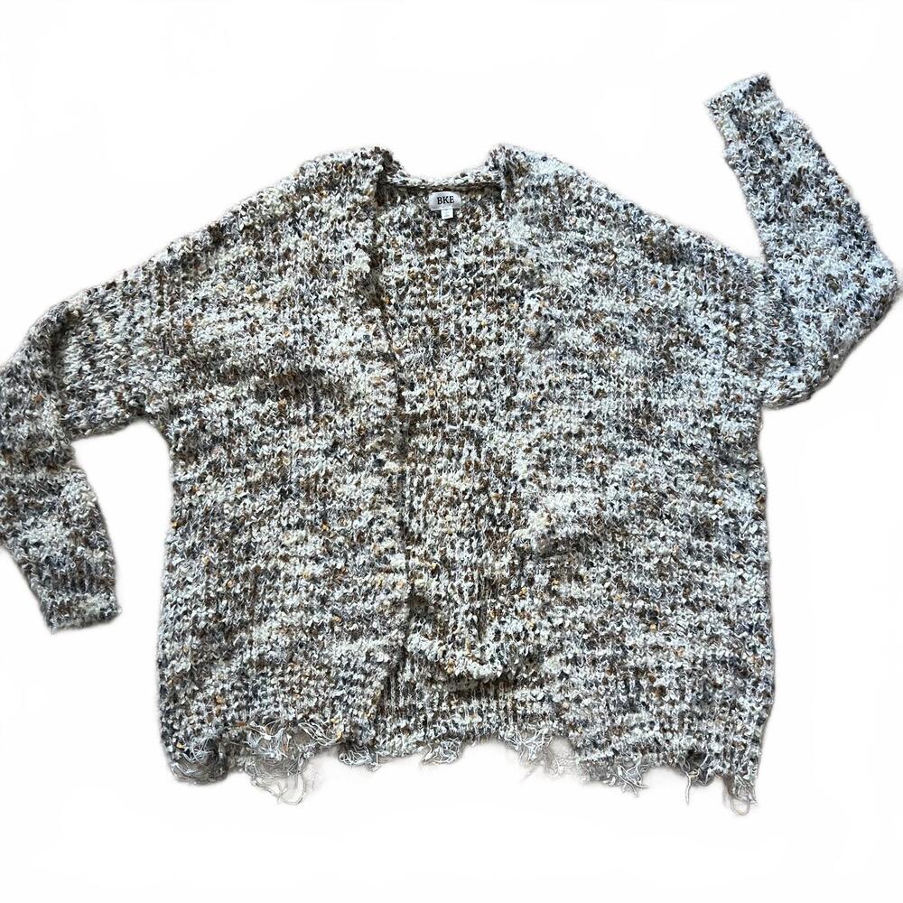 BKE Women’s Loose Knit Cardigan Large Brown Tan Neutral Thick Sweater Fringe Hem
